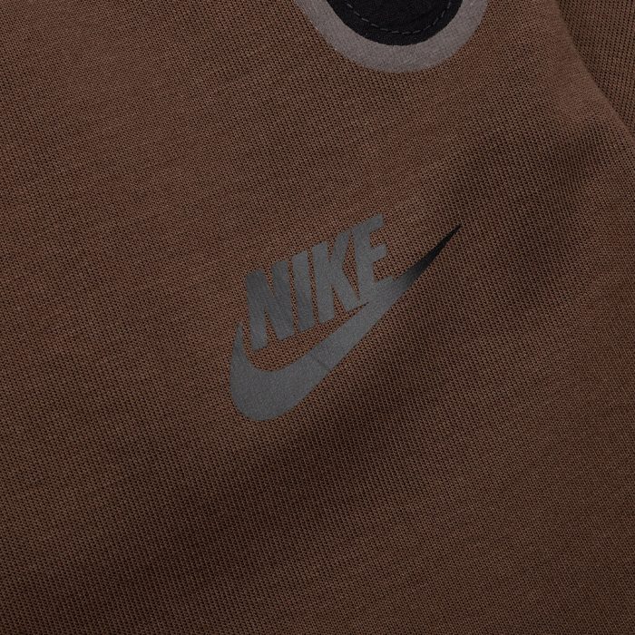 95df9c4d081b40ecd881f979b102b1d2.jpg
